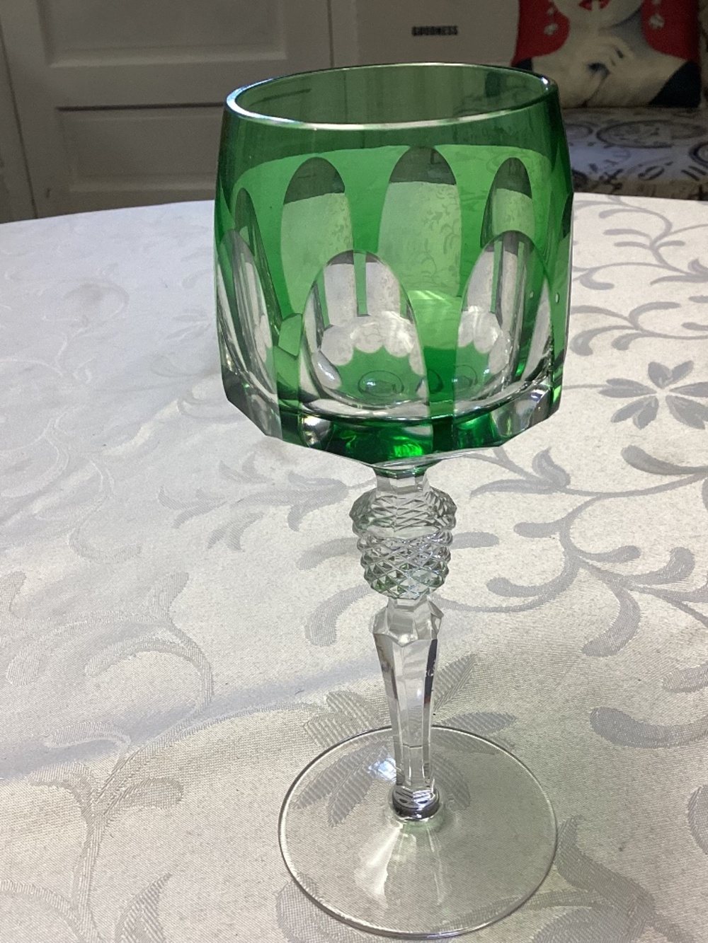 NAUCHTMANN. ANTIKA. GREEN WINE GLASS. CRYSTAL. GERMANY 💚💚💚💚
